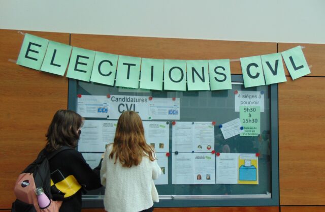 Lire la suite à propos de l’article Semaine de la démocratie scolaire : élections au CVL (Conseil pour la Vie Lycéenne)